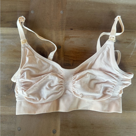 SKIMS Seamless Sculpt Bralette - color: Mica - Picture 2 of 5